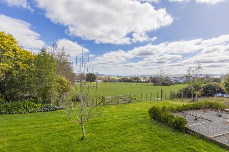 Photo of property in 14 Brooker Place, Waipukurau, 4200