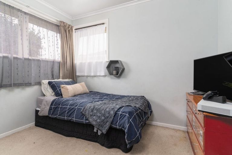 Photo of property in 19 Solway Crescent, Solway, Masterton, 5810