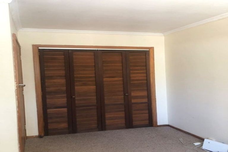 Photo of property in 15 Haslett Place, Upper Riccarton, Christchurch, 8041