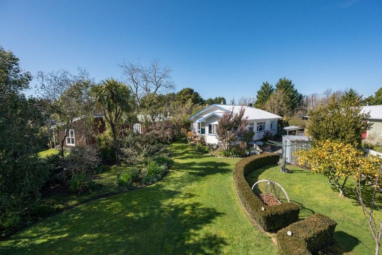 Photo of property in 16 Baldwin Road, Tasman, Upper Moutere, 7173