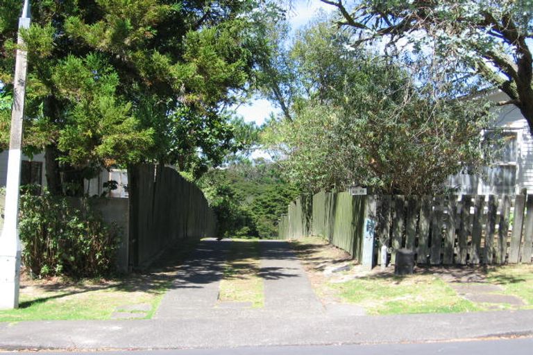 Photo of property in 23 Castleton Street, Birkdale, Auckland, 0626