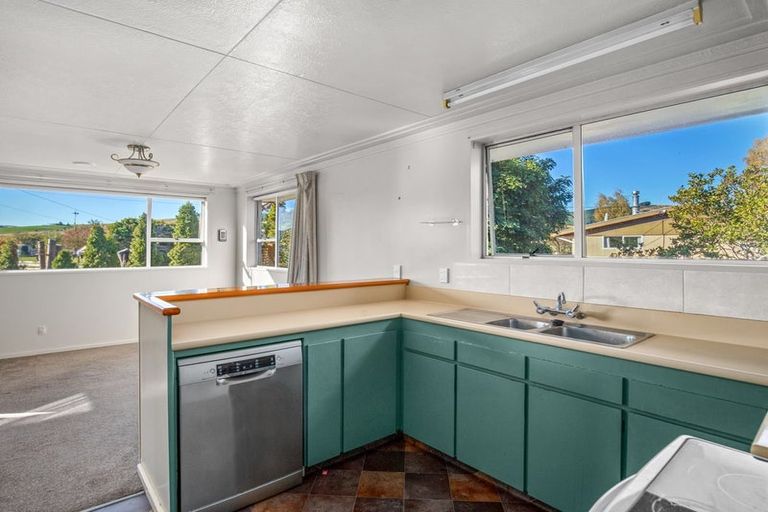 Photo of property in 7 Ormaglade Place, Millers Flat, Roxburgh, 9572