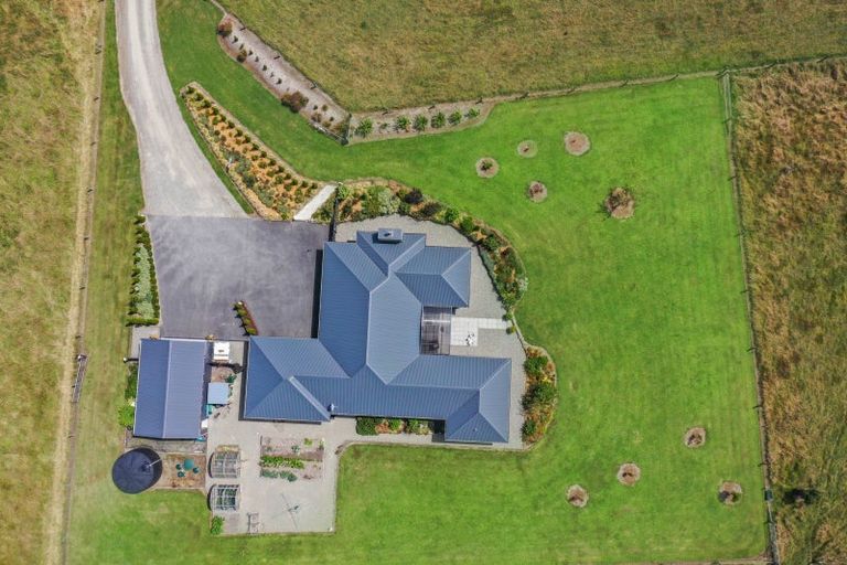 Photo of property in 290 Parsons Road, Weston, Oamaru, 9491