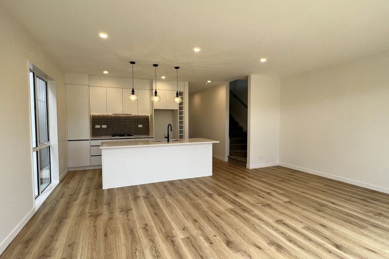 Photo of property in 69 Biokovo Street, Massey, Auckland, 0614