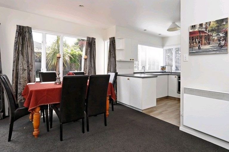 Photo of property in 22a Hay Street, Bromley, Christchurch, 8062