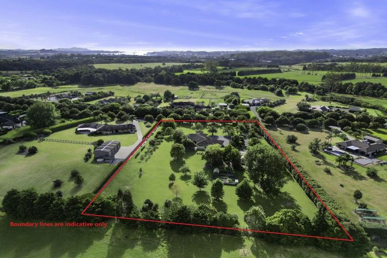 Photo of property in 108 Waitotara Drive, Waipapa, 0230