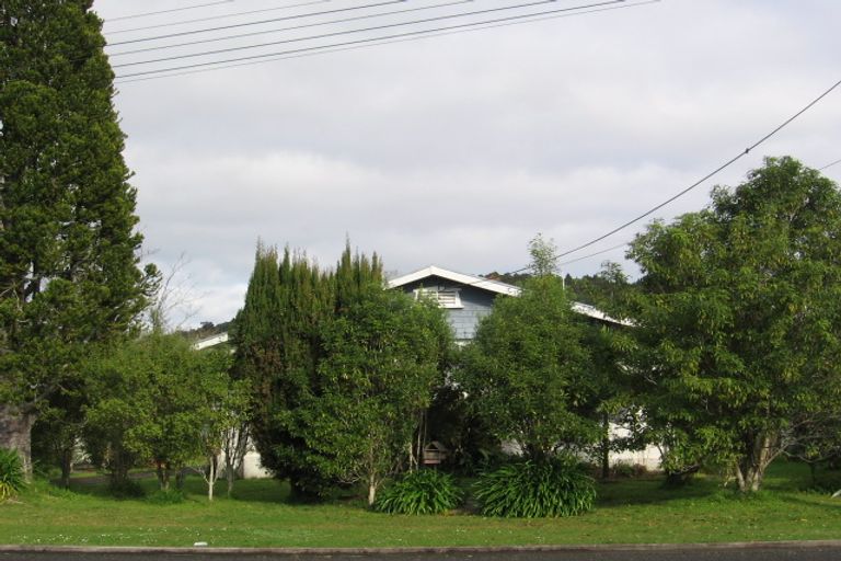 Photo of property in 11 Wallace Street, Regent, Whangarei, 0112