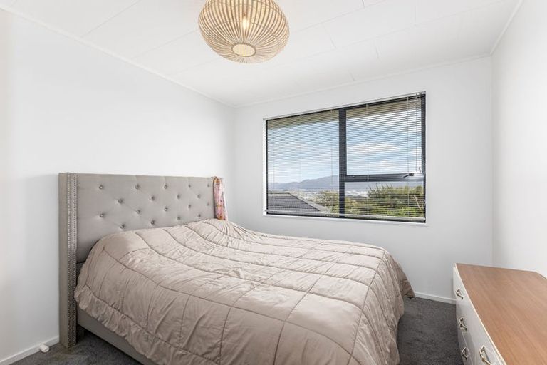 Photo of property in 29 Doncaster Terrace, Ascot Park, Porirua, 5024