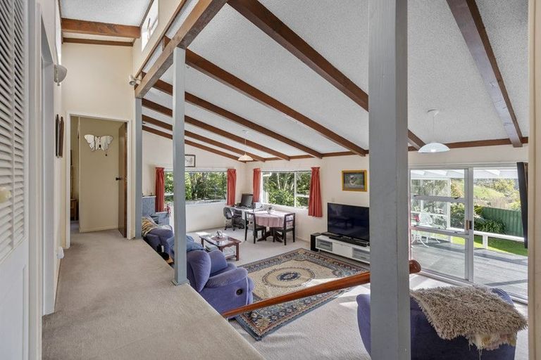 Photo of property in 24a Saint Ives Grove, Whalers Gate, New Plymouth, 4310