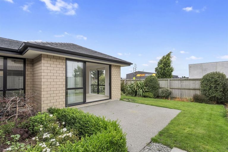 Photo of property in 10 Coprosma Road, Wigram, Christchurch, 8025