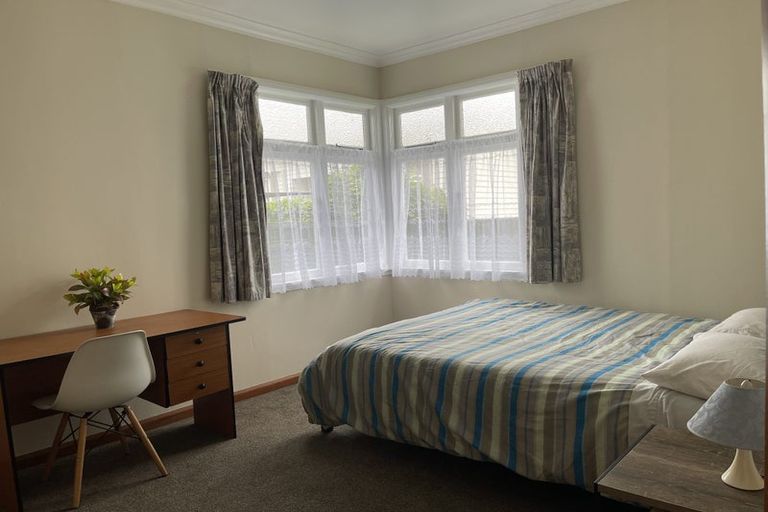 Photo of property in 1-3 Terrace Street, Roslyn, Palmerston North, 4414