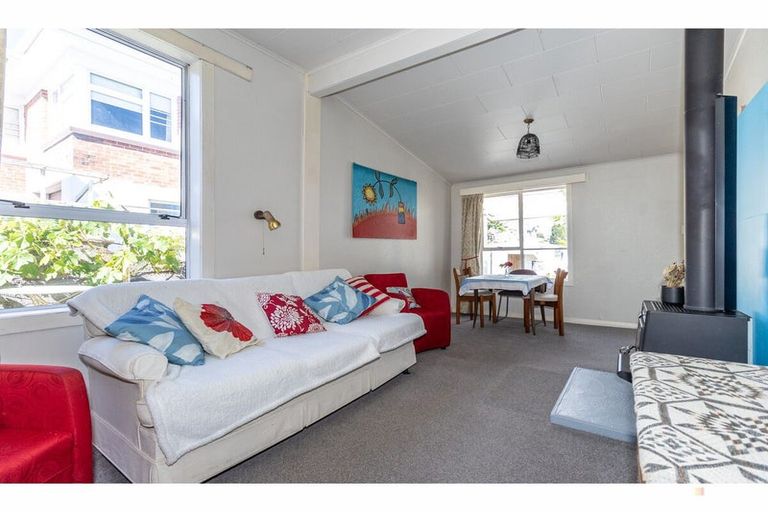 Photo of property in 6 Sutter Street, Seaview, Timaru, 7910