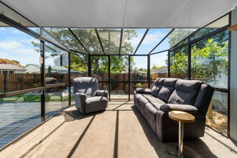 Photo of property in 14 Warren Crescent, Hillmorton, Christchurch, 8025