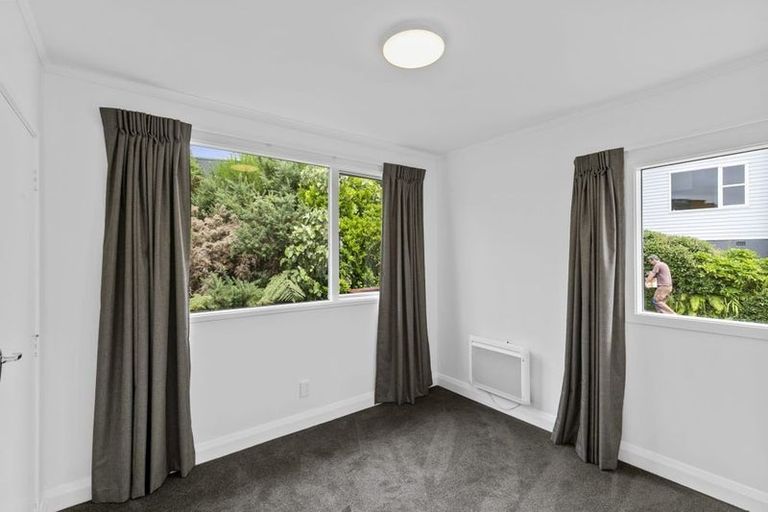 Photo of property in 81a Collier Avenue, Karori, Wellington, 6012
