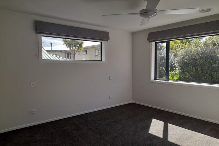 Photo of property in 9a Chesham Avenue, Waipahihi, Taupo, 3330