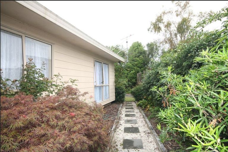 Photo of property in 36b Aquarius Drive, Kawaha Point, Rotorua, 3010