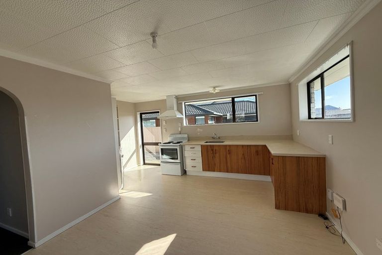 Photo of property in 1/41 Picton Avenue, Riccarton, Christchurch, 8011