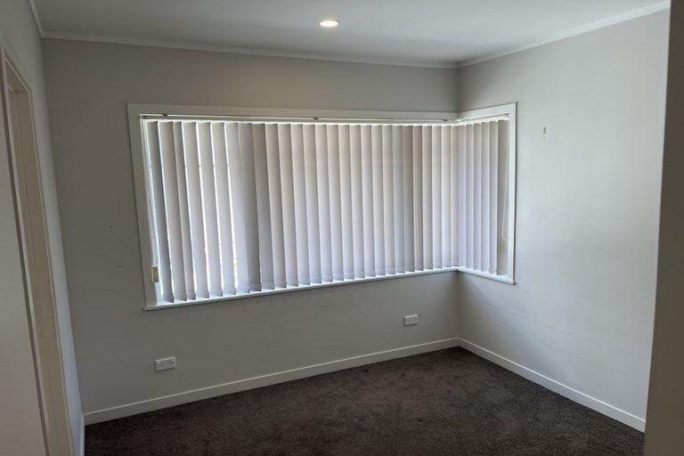 Photo of property in 2/30 Calvert Avenue, Mangere East, Auckland, 2024