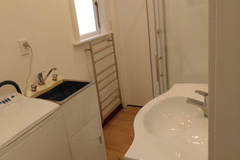 Photo of property in 357 Ohiro Road, Brooklyn, Wellington, 6021