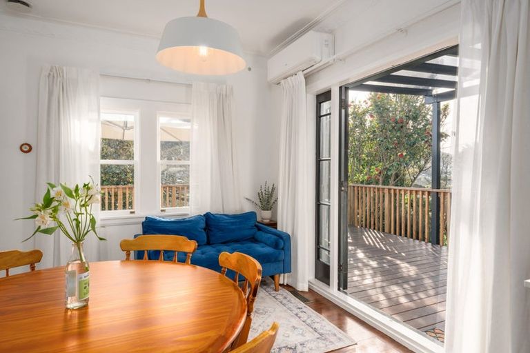 Photo of property in 28 Handyside Street, Tawa, Wellington, 5028