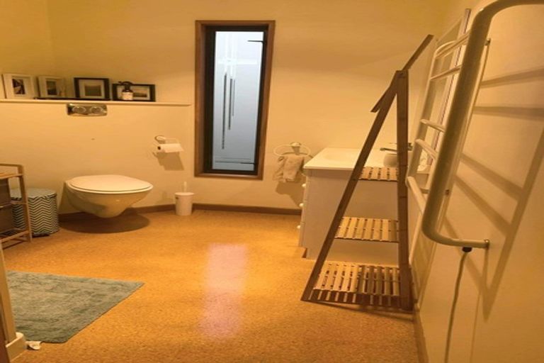 Photo of property in 39 Hikanui Drive, Havelock North, 4130