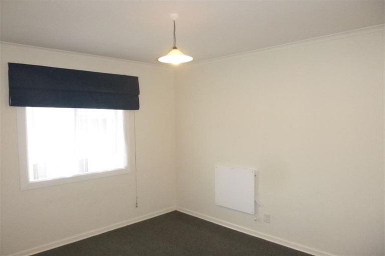 Photo of property in 3/23 Hillside Drive, Maoribank, Upper Hutt, 5018