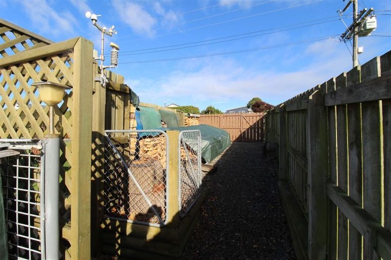 Photo of property in 20 Magdala Street, Kakanui, Oamaru, 9495