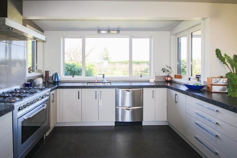 Photo of property in 214 Ferry Road, Richmond, Oamaru, 9494