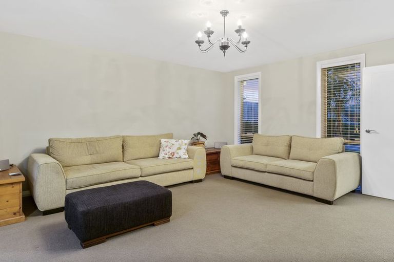 Photo of property in 23 Teal Place, Pyes Pa, Tauranga, 3112