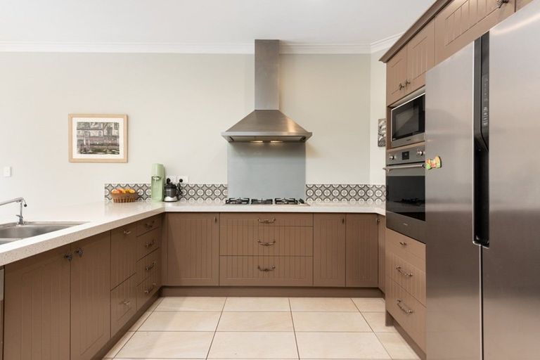 Photo of property in 24 Oreti Crescent, Papamoa Beach, Papamoa, 3118