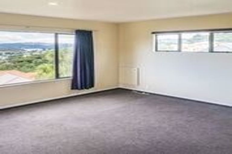 Photo of property in 55 Halladale Road, Papakowhai, Porirua, 5024