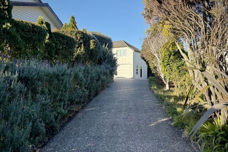Photo of property in 127 Pah Road, Cockle Bay, Auckland, 2014
