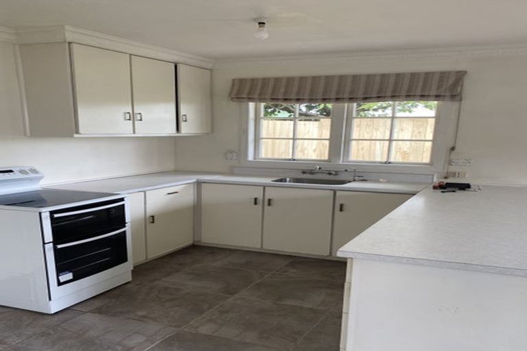 Photo of property in 1 Marnane Terrace, St Andrews, Hamilton, 3200