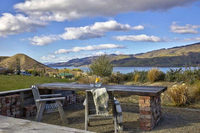 Photo of property in 335a Luggate-cromwell Road, Lowburn, Cromwell, 9384