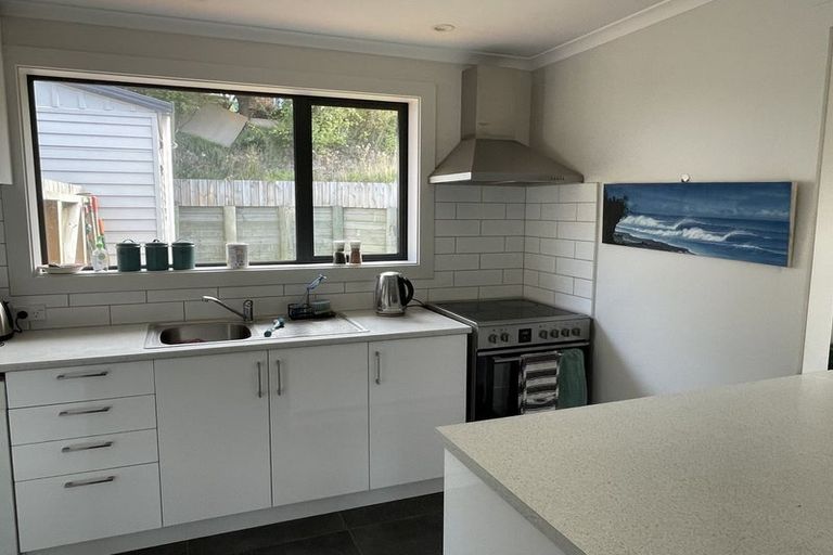 Photo of property in 10 Corbett Street, Green Island, Dunedin, 9018