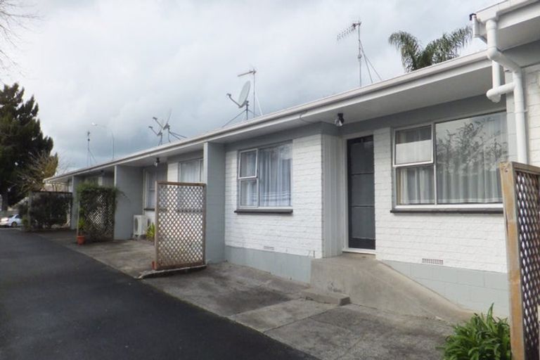 Photo of property in 3/84 Lake Road, Frankton, Hamilton, 3204