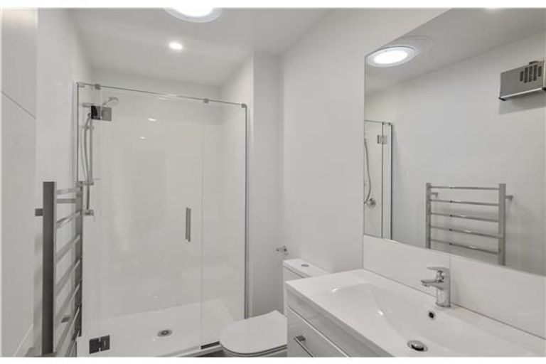 Photo of property in 52 Harvey Terrace, Richmond, Christchurch, 8013