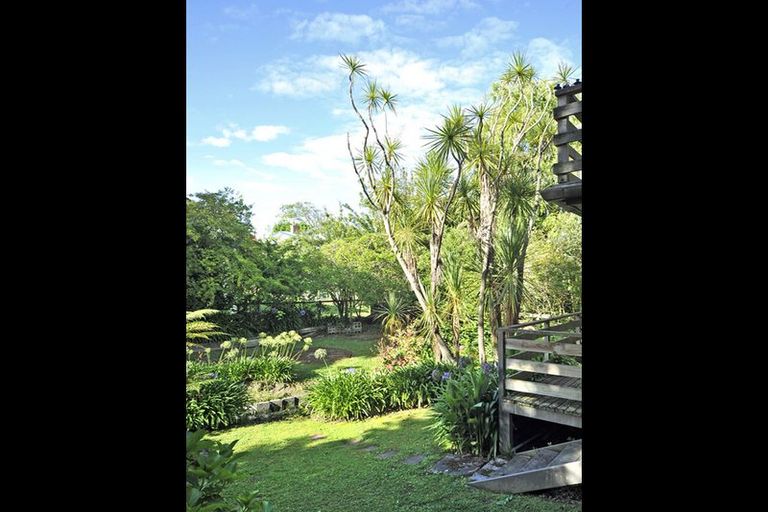 Photo of property in 1 Lancewood Lane, Roslyn, Palmerston North, 4414