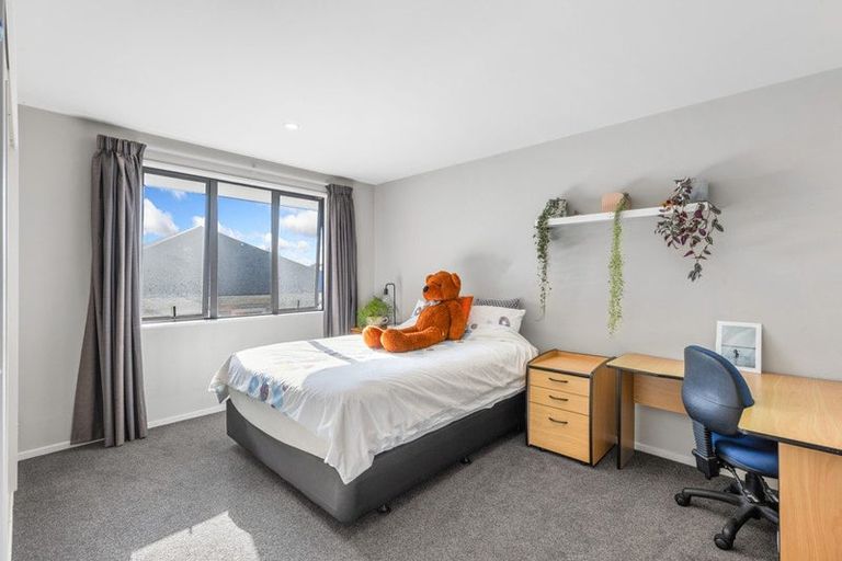 Photo of property in 1/422 Barbadoes Street, Edgeware, Christchurch, 8013