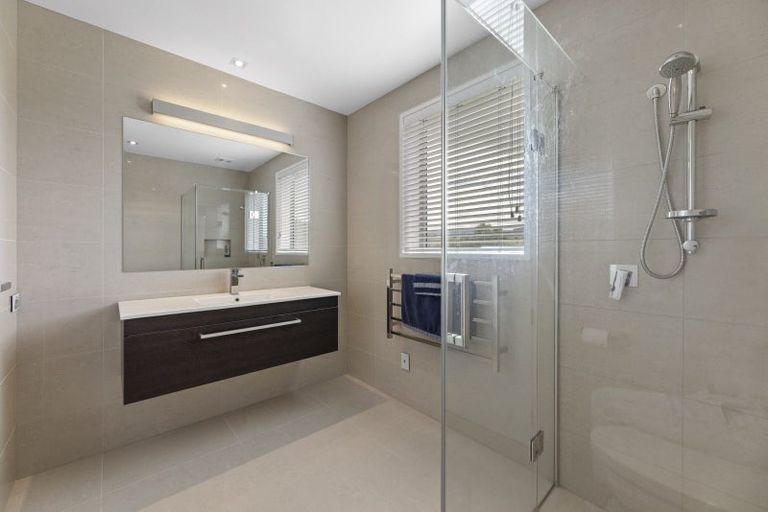 Photo of property in 66 Wingatui Road, Mosgiel, 9024