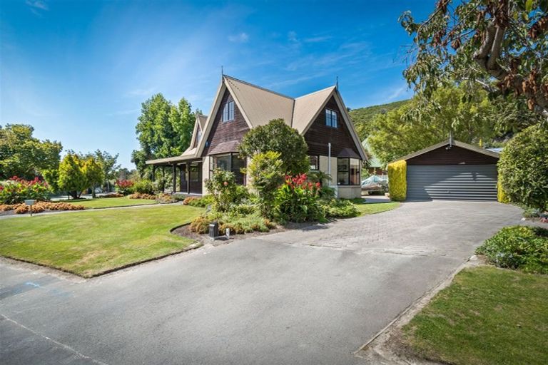 Photo of property in 401 Port Hills Road, Hillsborough, Christchurch, 8022