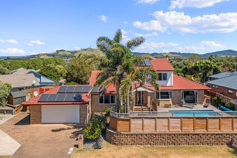 Photo of property in 5 Athena Grove, Papamoa Beach, Papamoa, 3118