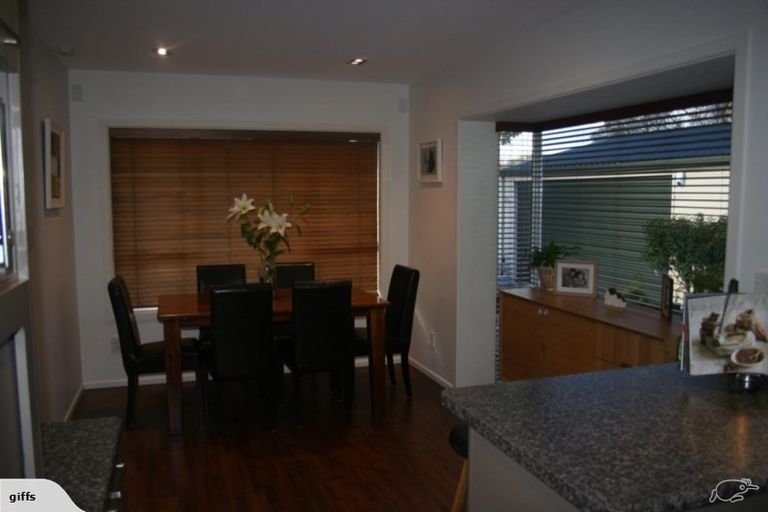 Photo of property in 17 Centaurus Road, Cashmere, Christchurch, 8022