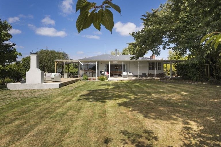 Photo of property in 1808a State Highway 1, Marton, 4787