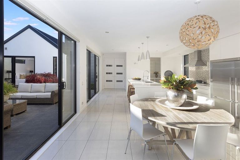 Photo of property in 43a Hamilton Avenue, Ilam, Christchurch, 8041