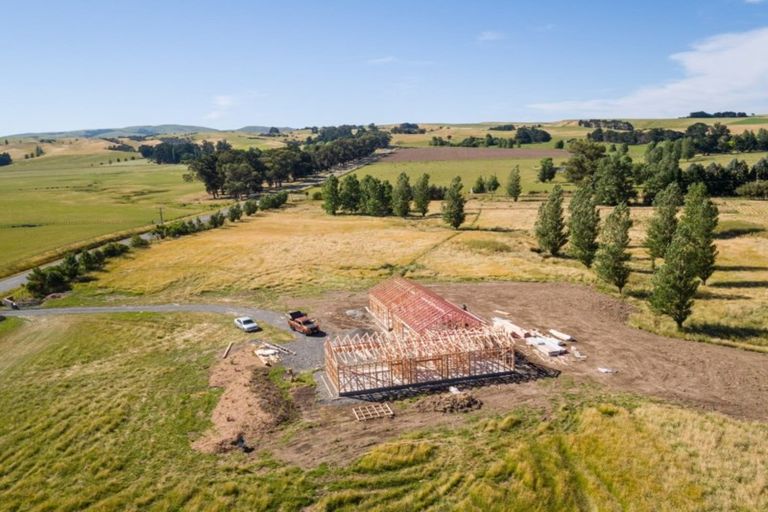 Photo of property in 146 White Rock Road, Martinborough, 5781