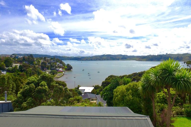 Photo of property in 120 Greenslade Road, Raglan, 3295
