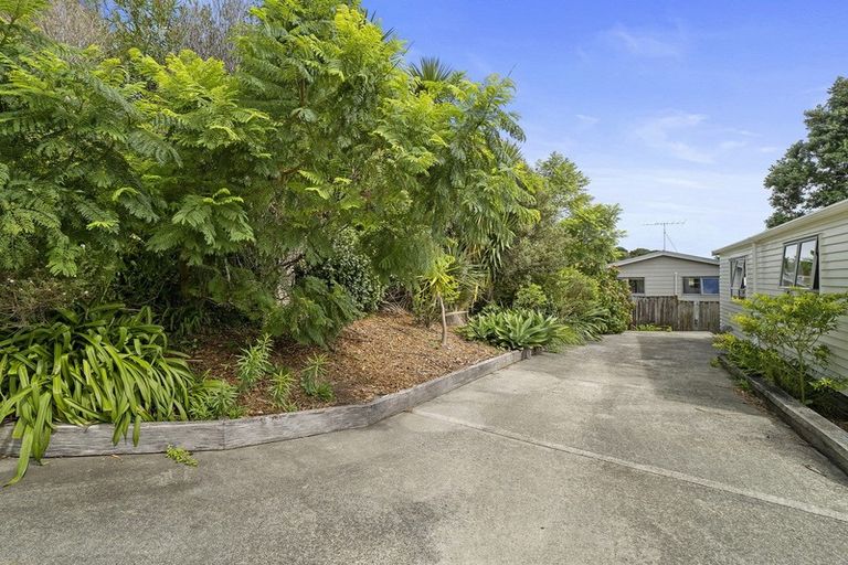 Photo of property in 8 Fidelis Avenue, Snells Beach, 0920