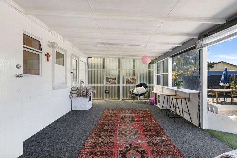 Photo of property in 905 Willowpark Road North, Mayfair, Hastings, 4122