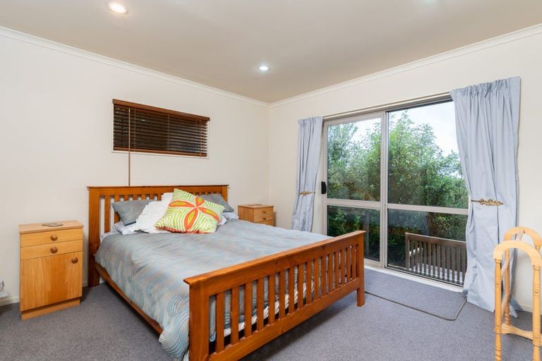 Photo of property in 15 Birch Street, Johnsonville, Wellington, 6037